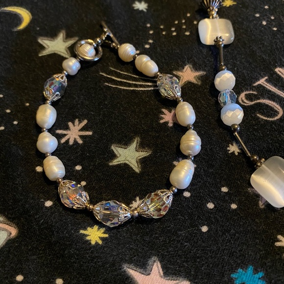 Jewelry - Picture 3 of 3